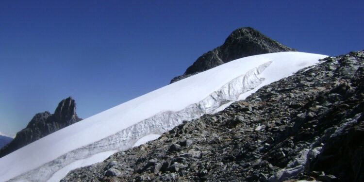 Venezuela proyecta que perderá la masa total de su último glaciar para diciembre de 2025
