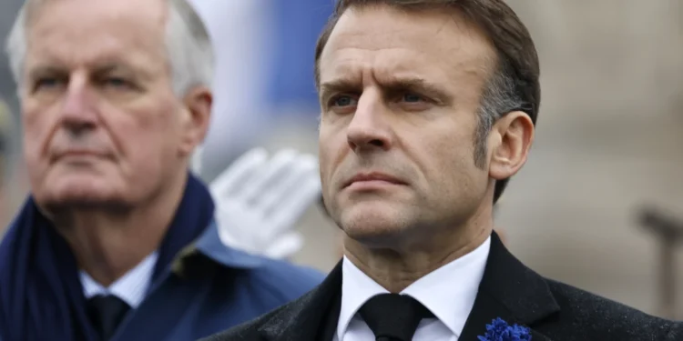 Macron dice que seguirá en el cargo hasta el fin de su mandato y que pronto nombrará a nuevo premier