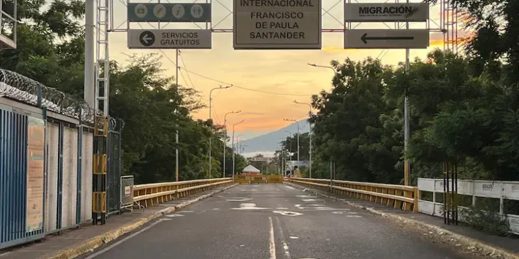 Dos militares colombianos fueron detenidos por autoridades venezolanas en la frontera