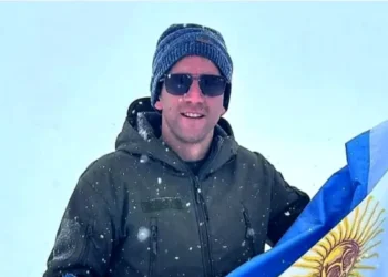 La madre del gendarme detenido en Venezuela dijo que su hijo “viajó para estar con su bebé»