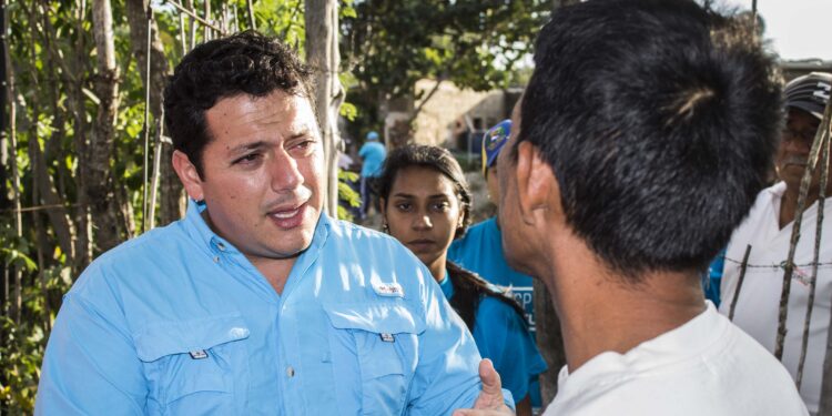 Denuncian el secuestro de Luis Tarbay, coordinador de Vente Venezuela Mundo