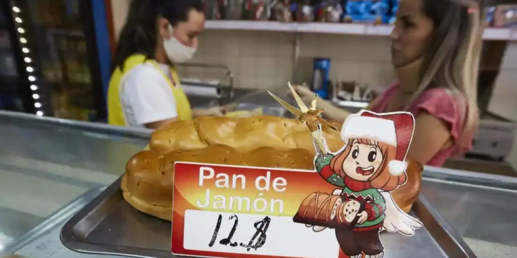 Venezolanos necesitan al menos $138 para costear la cena de Navidad