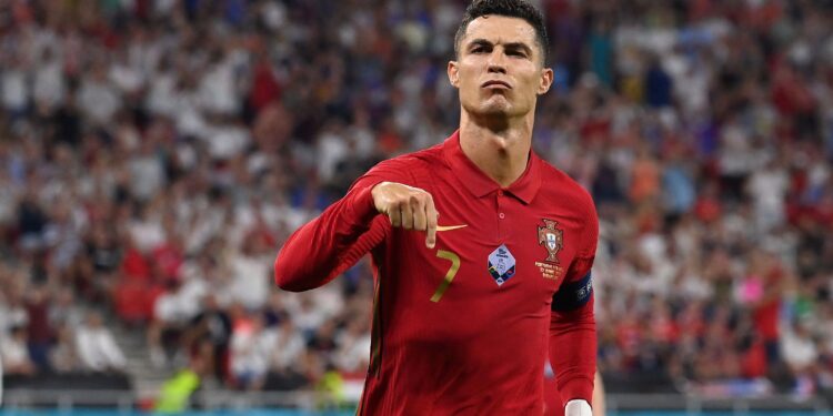 Cristiano Ronaldo: «Vinicius se merecía el Balón de Oro»