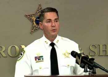 Trump designa al sheriff de Florida como el jefe de la DEA