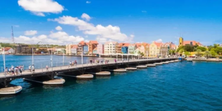 Curazao se prepara ante posible nueva ola migratoria desde Venezuela