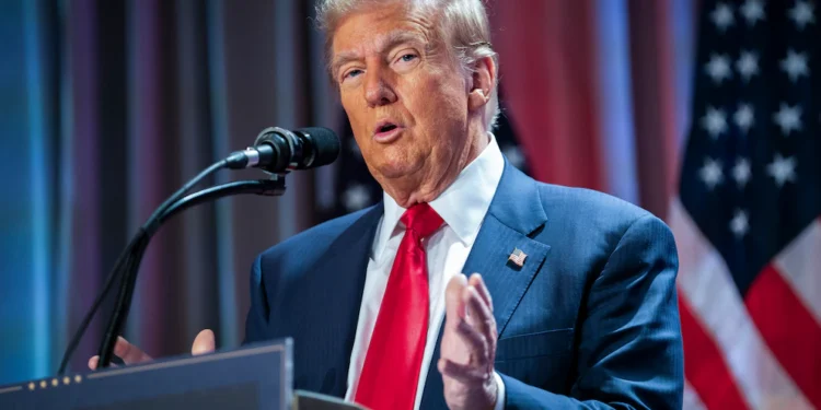 Trump acudirá a la reapertura de Notre Dame en París