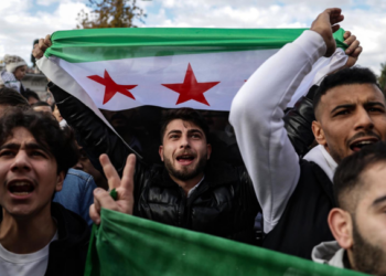 España asegura que apoyará solución pacífica en Siria y pide que se mantenga integridad territorial