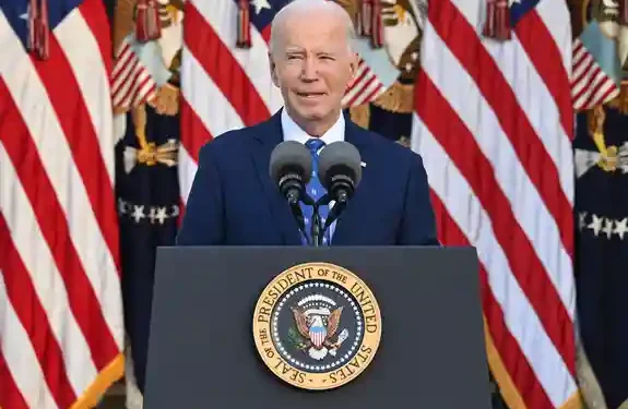 EEUU anuncia USD 988 millones en ayuda militar para Ucrania