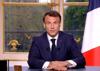 Macron celebró el fin del régimen de Al Assad: «el Estado de barbarie ha caído»
