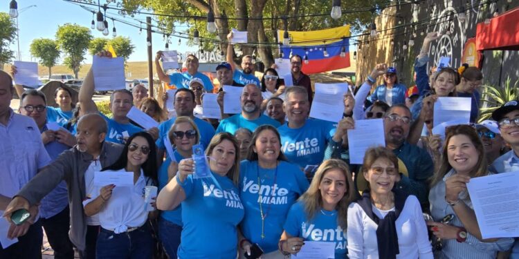 Vente Miami juramentó a sus nuevos coordinadores