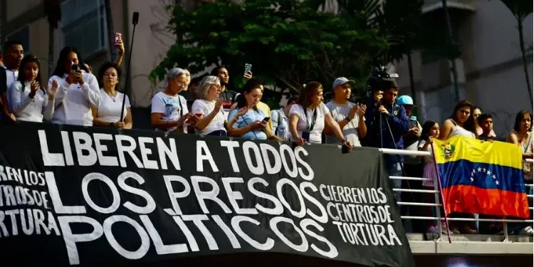 Foro Penal confirma 25 excarcelados, de los cuales 19 son adolescentes
