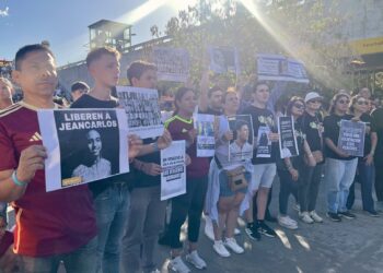 Venezolanos en Argentina exigieron una “Navidad sin presos políticos”