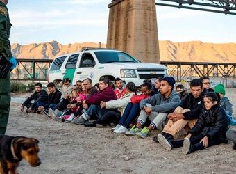 Presentan proyecto de ley que propone pagar 1.000 dólares a quien  delate a inmigrantes ilegales en Estados Unidos