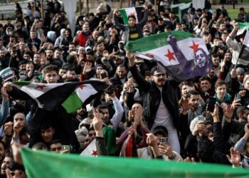 Nuevo líder de Siria promete no interferir de manera «negativa» en Líbano