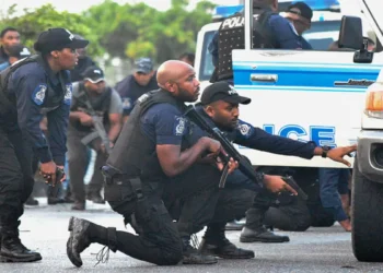 Trinidad y Tobago declaró estado de urgencia para luchar contra bandas criminales