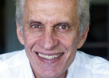 El opositor Fernando Martínez Mottola abandonó la sede de la Embajada de Argentina en Caracas con ayuda de Suiza