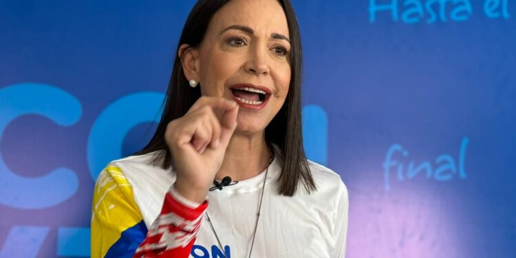 María Corina Machado alerta a Brasil de otra ola migratoria: «Si Maduro prolonga esa agonía, el número de venezolanos que salen se multiplicará por diez» 