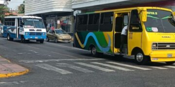 Transportistas proponen pasaje mínimo en $1 tras denunciar que nuevo aumento no es suficiente