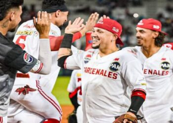 Cardenales de Lara se convierte en el primer clasificado al Round Robin la blanquear a Tiburones