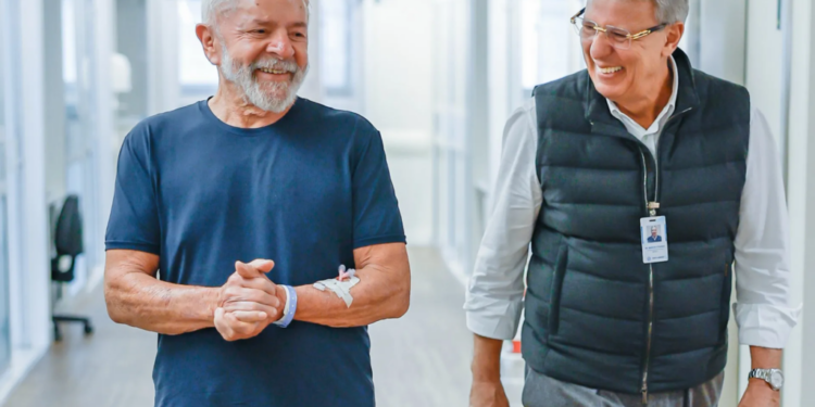 Lula fue dado de alta hospitalaria tras ser sometido a cirugía por hemorragia cerebral