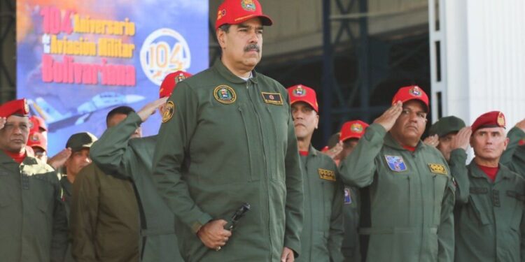 Chavismo ha declarado alerta roja interna de cara a la juramentación presidencial del 10 de enero