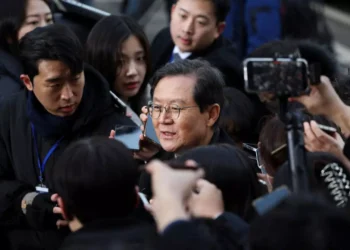 Fiscalía solicita prorrogar el arresto temporal del presidente surcoreano