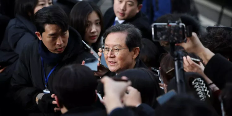 Fiscalía solicita prorrogar el arresto temporal del presidente surcoreano