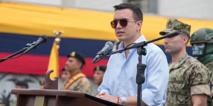 Noboa retoma campaña electoral en Ecuador tras prorrogar a su vicepresidenta encargada