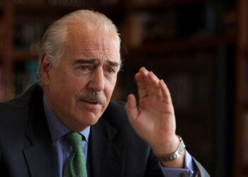 Andrés Pastrana asegura que nueve expresidentes están dispuestos a acompañar a Edmundo González a su juramentación en Caracas