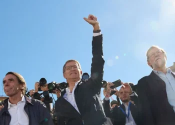 Aznar y Rajoy se unen a Feijóo y Ayuso para asistir a manifestación en Madrid en apoyo a Edmundo González