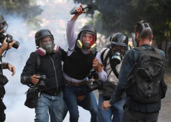 IPYS registró 25 ataques a la prensa antes de la juramentación de Maduro