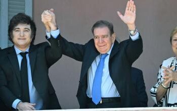 González Urrutia envió un mensaje a Maduro desde Argentina: «Aspiramos a que contribuya en una transición pacífica y ordenada»