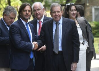 Edmundo González se reunió con Luis Lacalle Pou en Uruguay