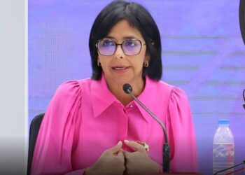 Delcy Rodríguez denuncia «planes perversos del fascismo» en Venezuela: «Que nadie se equivoque que seremos implacables en el ejercicio de la justicia»
