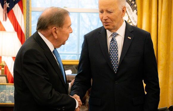 Presidente Biden tras reunión con Edmundo González: “Los venezolanos merecen una transición pacífica del poder al verdadero ganador de las elecciones”