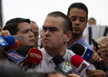 Agentes del régimen secuestraron al defensor de derechos humanos, Carlos Correa
