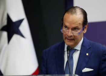 Maduro es un “ tirano” y un “candidato vencido”, dice el canciller de Panamá