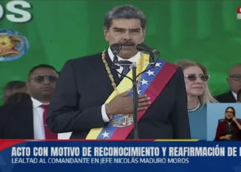 La Fuerza Armada de Venezuela reafirma su lealtad a Nicolás Maduro en un acto militar