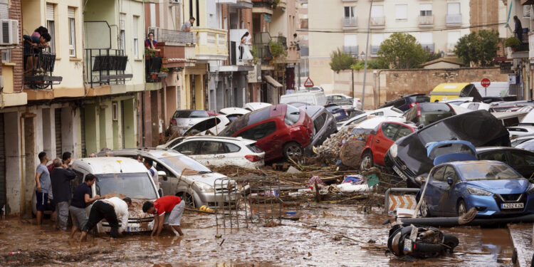 Las pérdidas por la dana en España superan los 17.000 millones de euros, según un estudio