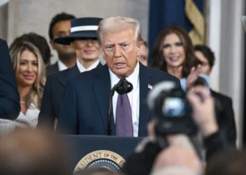 Trump cierra la web y las redes sociales en español de la Casa Blanca