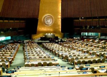 La ONU recuerda que los inmigrantes deportados tienen derecho a «dignidad y derechos»