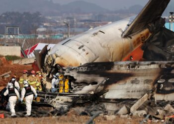 Prohíben al consejero delegado de Jeju Airsalir salir de Corea del Sur por el accidente aéreo