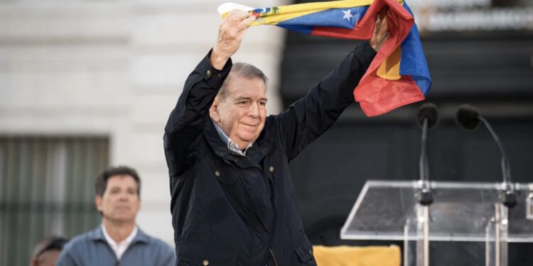 Oposición venezolana asegura que gira de Edmundo González consolidará compromiso de cara a la toma de posesión