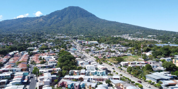 Sismo de 6,3 sacudió la costa de El Salvador