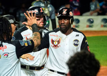 Águilas del Zulia derrota con blanqueo a Tigres de Aragua