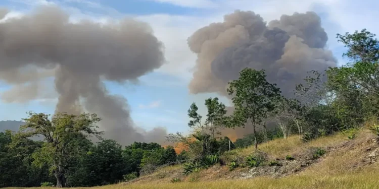 Al menos 13 militares se encuentran desaparecidos tras la explosión de un almacén de armas en el este de Cuba