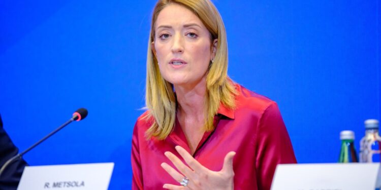 Presidenta del Parlamento Europeo: «Maduro debería estar ante la justicia y no jurando ilegítimamente»