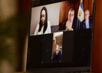 Presidente de Guatemala reiteró su apoyo a Edmundo González y María Corina Machado: “régimen ilegítimo de Nicolás Maduro violentó el proceso electoral”