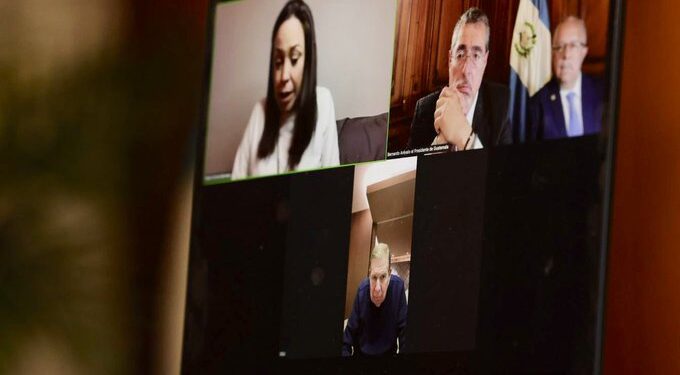 Presidente de Guatemala reiteró su apoyo a Edmundo González y María Corina Machado: “régimen ilegítimo de Nicolás Maduro violentó el proceso electoral”