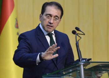 Canciller de España reitera apoyo a una solución «dialogada» en Venezuela